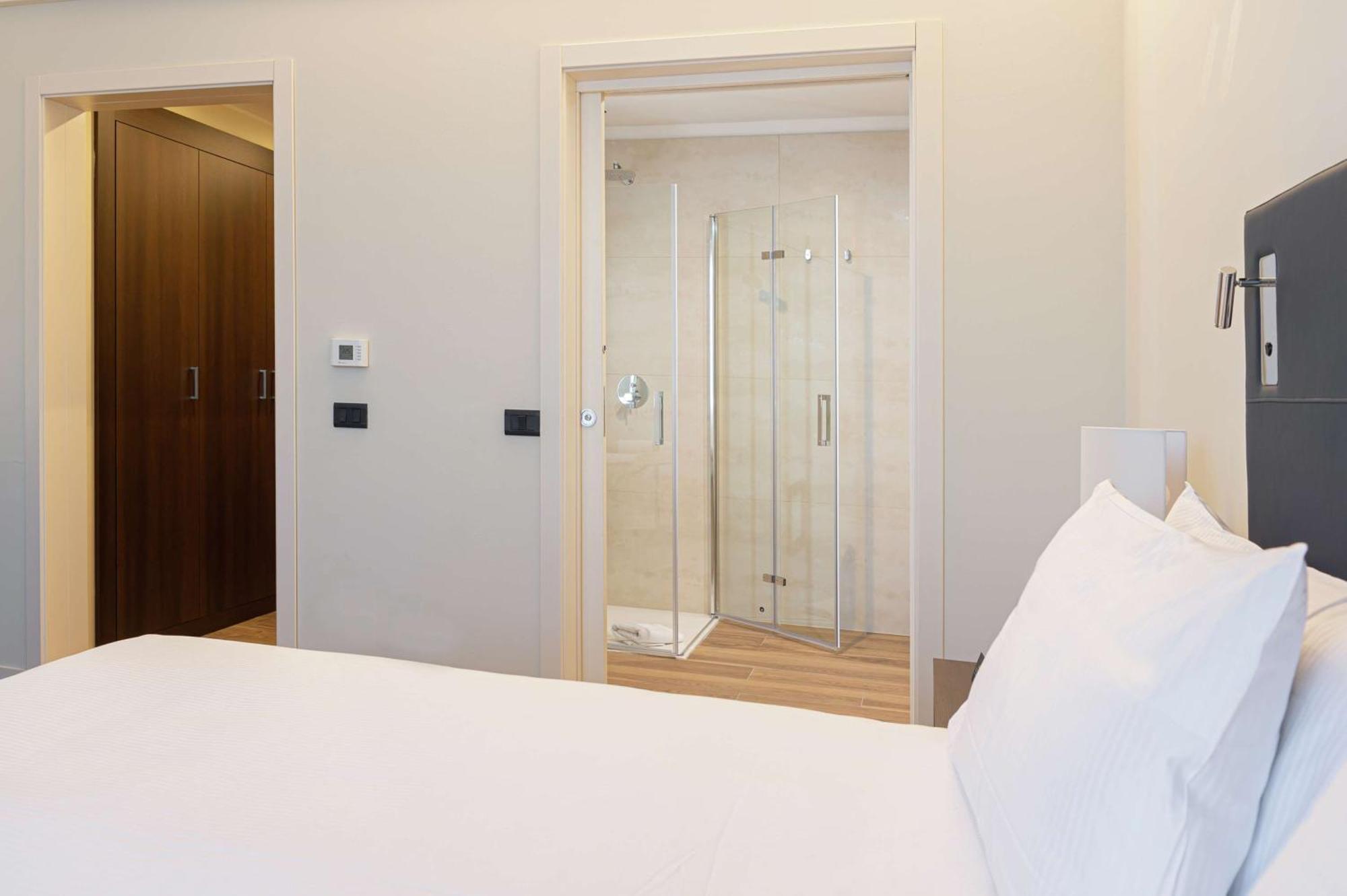מלון Doubletree By Hilton ברשה מראה חיצוני תמונה